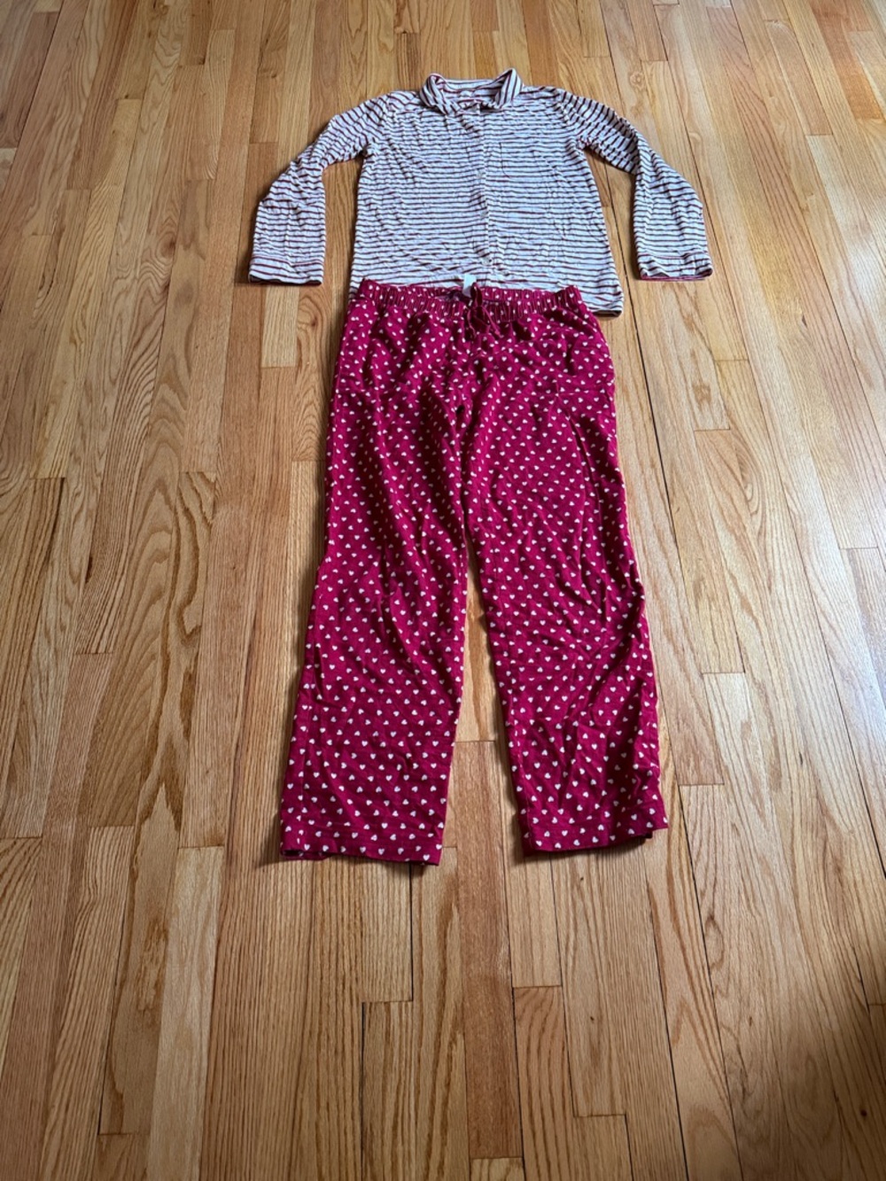Gap Body Red White Collared Button Long Sleeve Pajama Top & Heart Bottoms S
